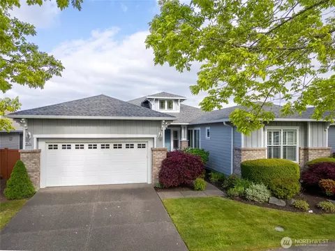4420 Vashon Dr NE, Lacey, WA 98516