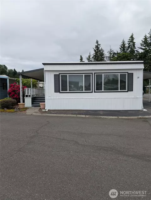 2302 R St SE #128, Auburn, WA 98002