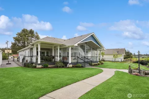 155 Canal Dr SE, Ocean Shores, WA 98569