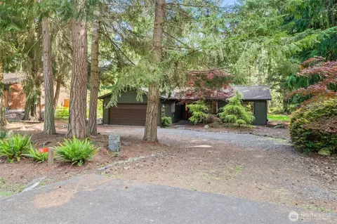 201 Pinecrest Dr, Port Townsend, WA 98368