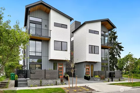 8333 14th Ave NW #A, Seattle, WA 98117