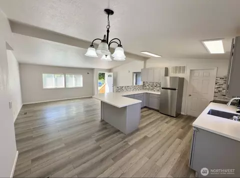 147 Carlson Loop, Wenatchee, WA 98801 photo 11