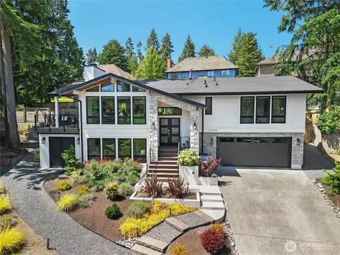 17905 NE 19th Pl, Bellevue, WA 98008