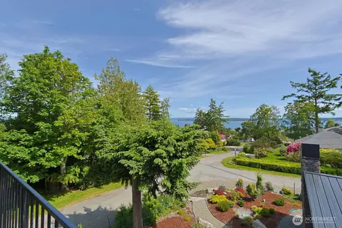 1433 Madison St, Port Townsend, WA 98368