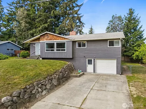 1330 Marlin Dr SE, Port Orchard, WA 98366