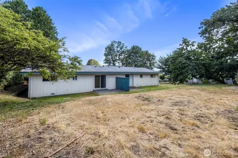 2020 E 15th St, Bremerton, WA 98310 photo 20
