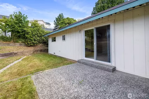 2020 E 15th St, Bremerton, WA 98310 photo 19