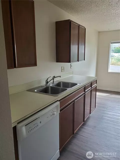 2020 E 15th St, Bremerton, WA 98310 photo 25