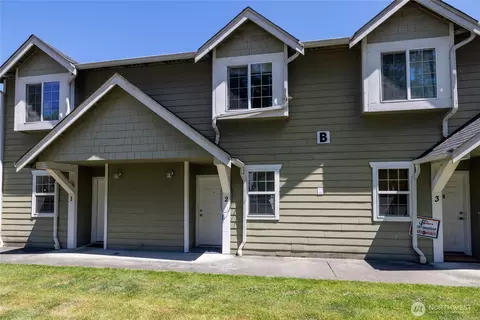 5002 S 30th St #B2, Tacoma, WA 98466