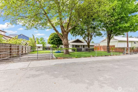 1411 Columbia St, Ellensburg, WA 98926