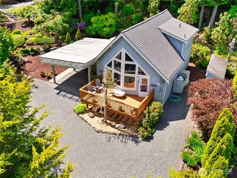 495 Colville Way, La Conner, WA 98257