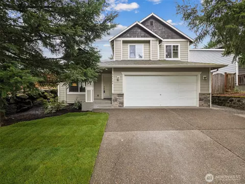 26624 SE 225th Ave SE, Maple Valley, WA 98038