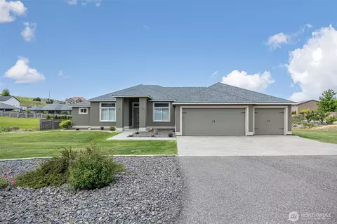 76101 E Timothy Ln, Kennewick, WA 99338
