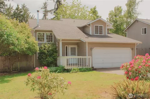 7234 E Fillmore St, Port Orchard, WA 98366