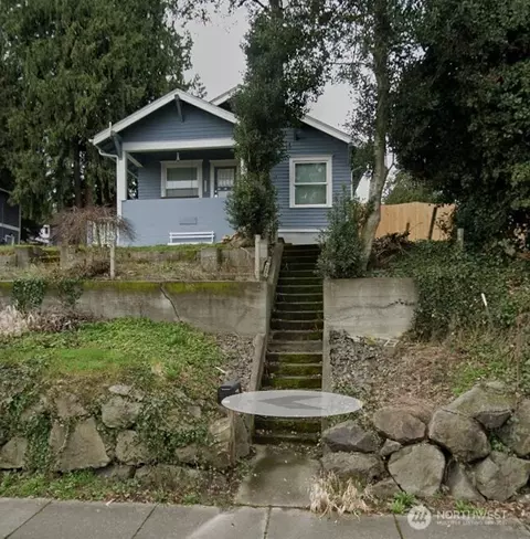 4812 S 2nd Ave, Everett, WA 98203