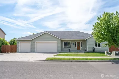 268 Whistling Duck Rd, Walla Walla, WA 99362