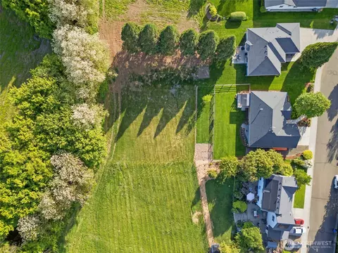 View/Area - 52 Buttonquail Ln, Walla Walla, WA 99362 photo 5 of 6
