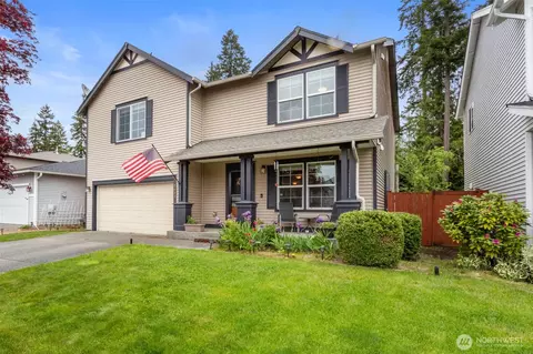 2632 SW Siskin Cir, Port Orchard, WA 98367