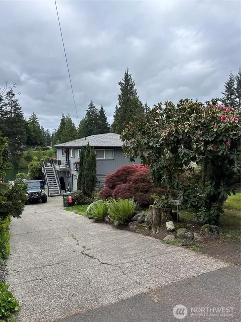 3515 Deer Island Dr E, Lake Tapps, WA 98391