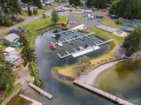 View/Area - 320 E Lakeview Dr, Grapeview, WA 98546 photo 6 of 7
