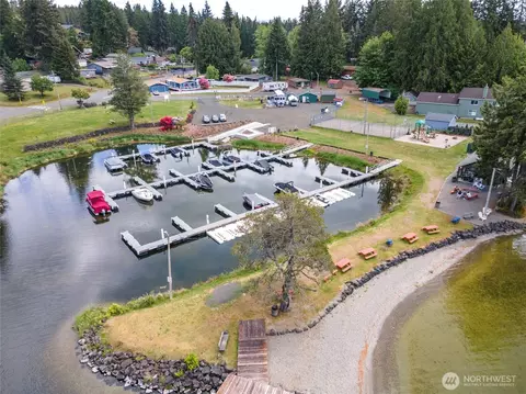 View/Area - 320 E Lakeview Dr, Grapeview, WA 98546 photo 7 of 7