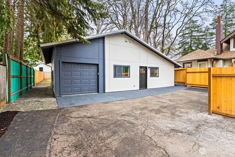 6907 Pleasant St SW #1, Lakewood, WA 98499