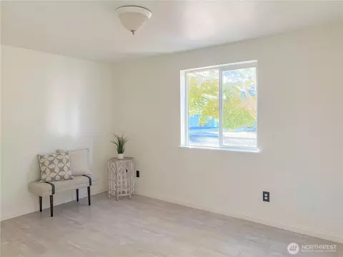 Other - 301 Seattle St E, Rainier, WA 98576 photo 1 of 4