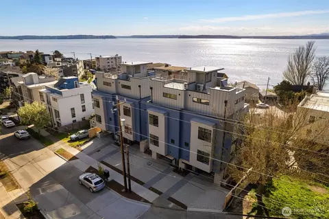 3831 59th Ave SW, Seattle, WA 98116