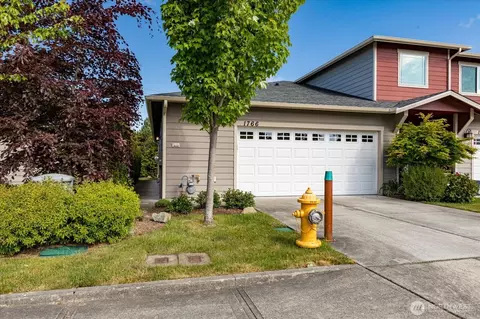 1766 SW Stremler Dr, Oak Harbor, WA 98277