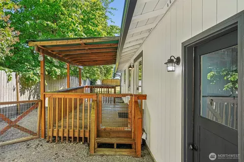 Exterior - 17325 13th Ave E, Spanaway, WA 98387 photo 4 of 9