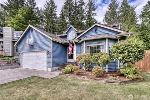 9389 St Johns Pl NE, Bremerton, WA 98311