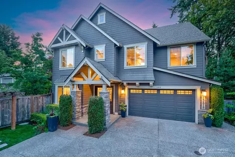 13418 NE 80th St, Redmond, WA 98052