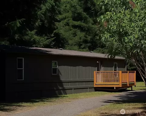 260 E Tahuya Dr, Shelton, WA 98584