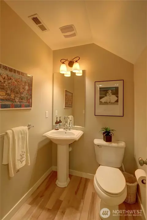 Bath - 14825 10th Ave SE, Mill Creek, WA 98012 photo 1 of 3