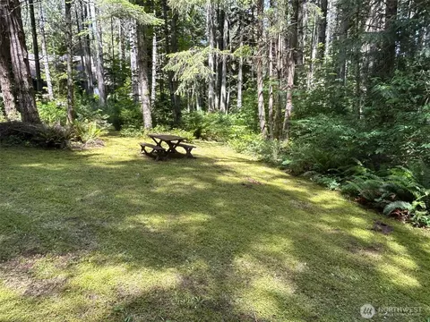25720 Leyman Ln NE, Kingston, WA 98346