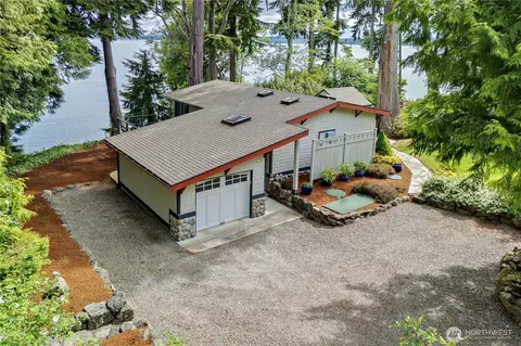 3401 Paradise Bay Rd, Port Ludlow, WA 98365