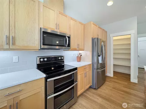 101 Eleventh Ct, Sequim, WA 98382 photo 9