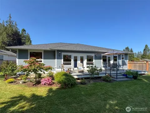 101 Eleventh Ct, Sequim, WA 98382 photo 2