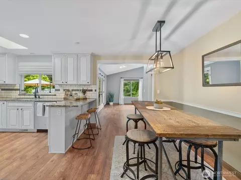 Dining - 22427 Meridian Ave S, Bothell, WA 98021 photo 1 of 2