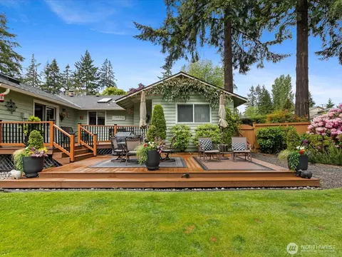 Exterior - 22427 Meridian Ave S, Bothell, WA 98021 photo 3 of 15