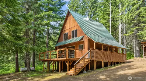 4771 Kachess Lake Rd, Easton, WA 98925