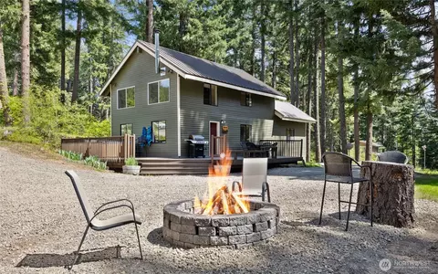 346 Bunker Rd, Ronald, WA 98940