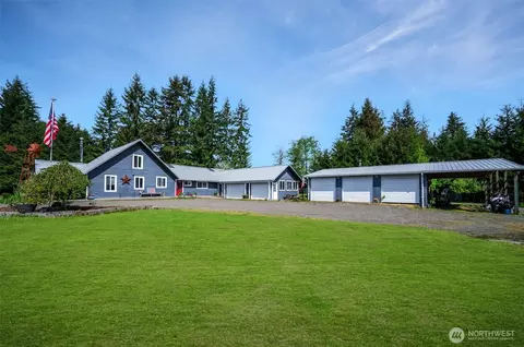 10184 State Route 101, Raymond, WA 98577