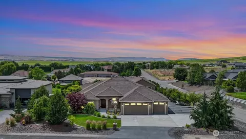 2702 N Levi St, Kennewick, WA 99338