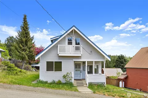 511 S 2nd St, Roslyn, WA 98941