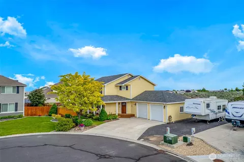 338 Ivy St SE, Ephrata, WA 98823