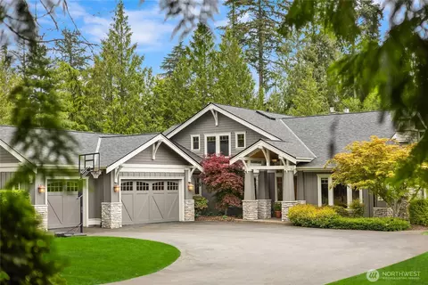 6477 Haley Loop Rd NE, Bainbridge Island, WA 98110