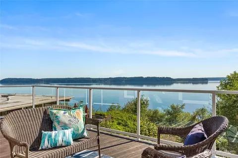 5528 Marian Dr NE, Olympia, WA 98516