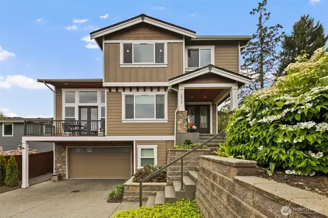 Exterior - 2512 Taylor Dr, Everett, WA 98203 photo 2 of 4