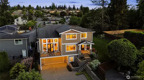 Exterior - 2512 Taylor Dr, Everett, WA 98203 photo 1 of 4